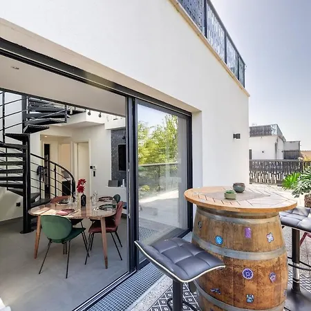Exceptional Rooftop Near Disneyland Bussy-Saint-Georges